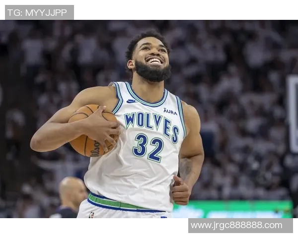 森林狼27分大胜！华子26+5戈贝尔高效，湖人旧将拉胯，威少7中2